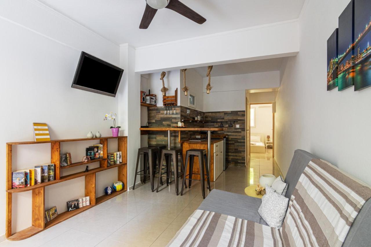 אתונה Comfy Apartment Close To Floisvos Beach מראה חיצוני תמונה