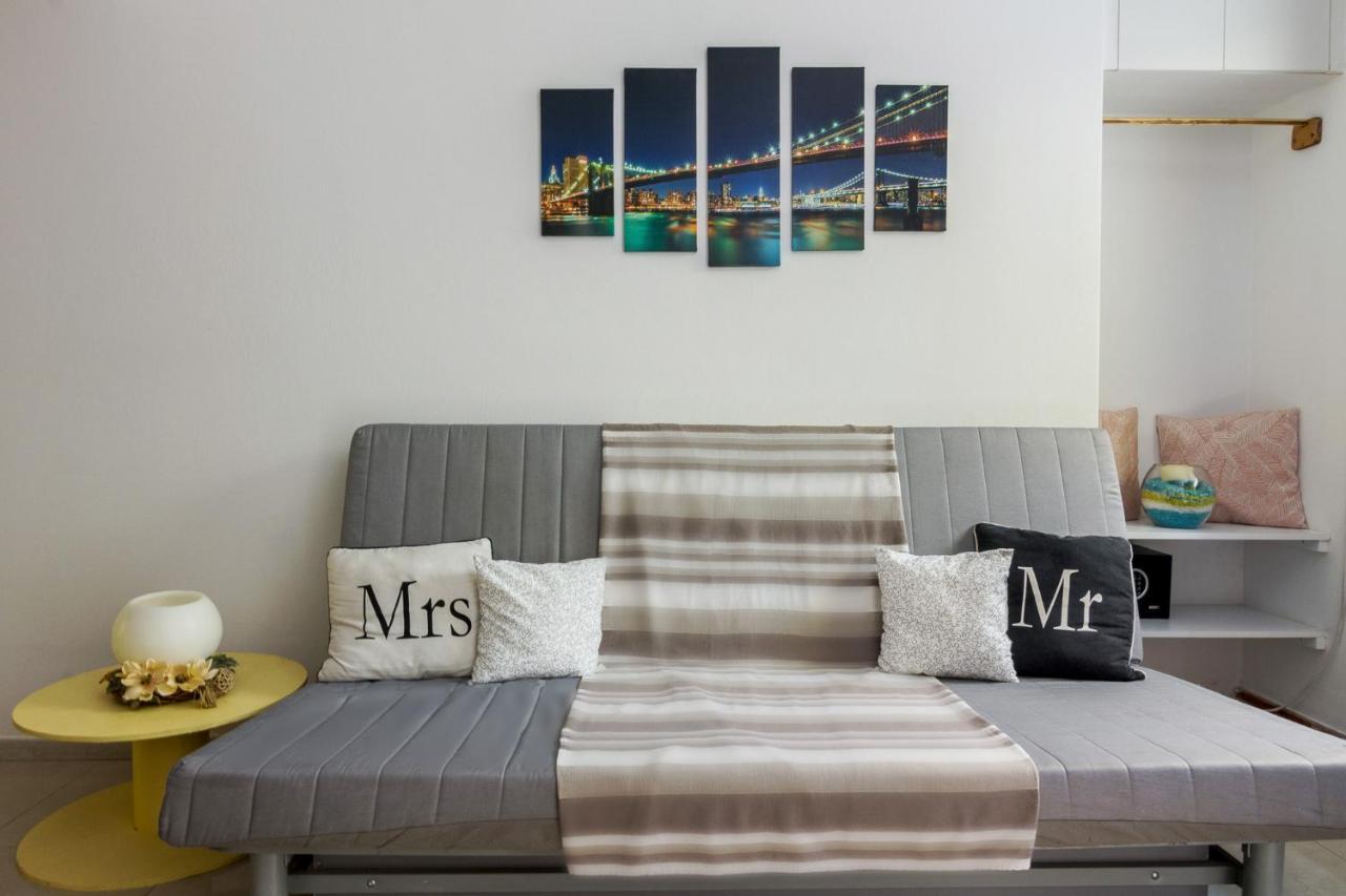 אתונה Comfy Apartment Close To Floisvos Beach מראה חיצוני תמונה