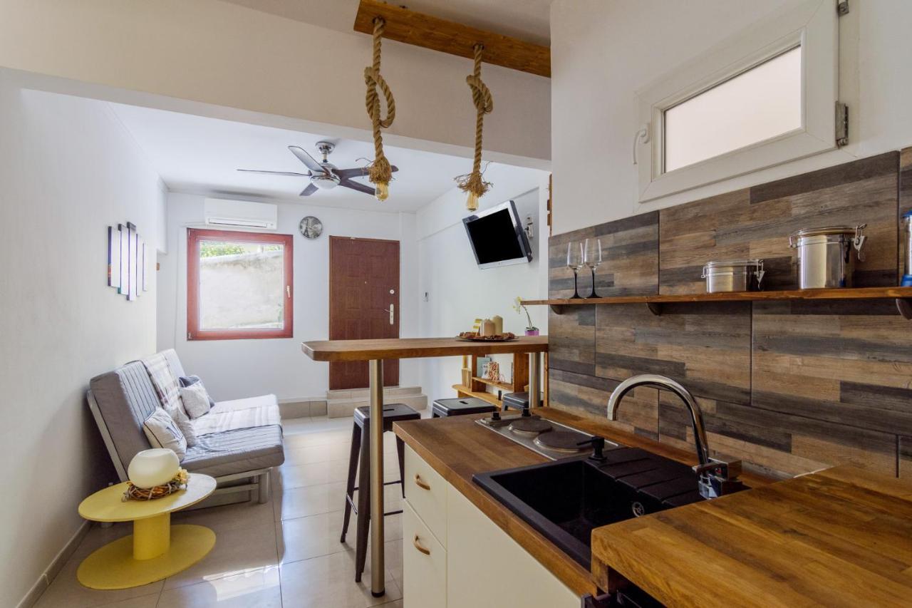 אתונה Comfy Apartment Close To Floisvos Beach מראה חיצוני תמונה